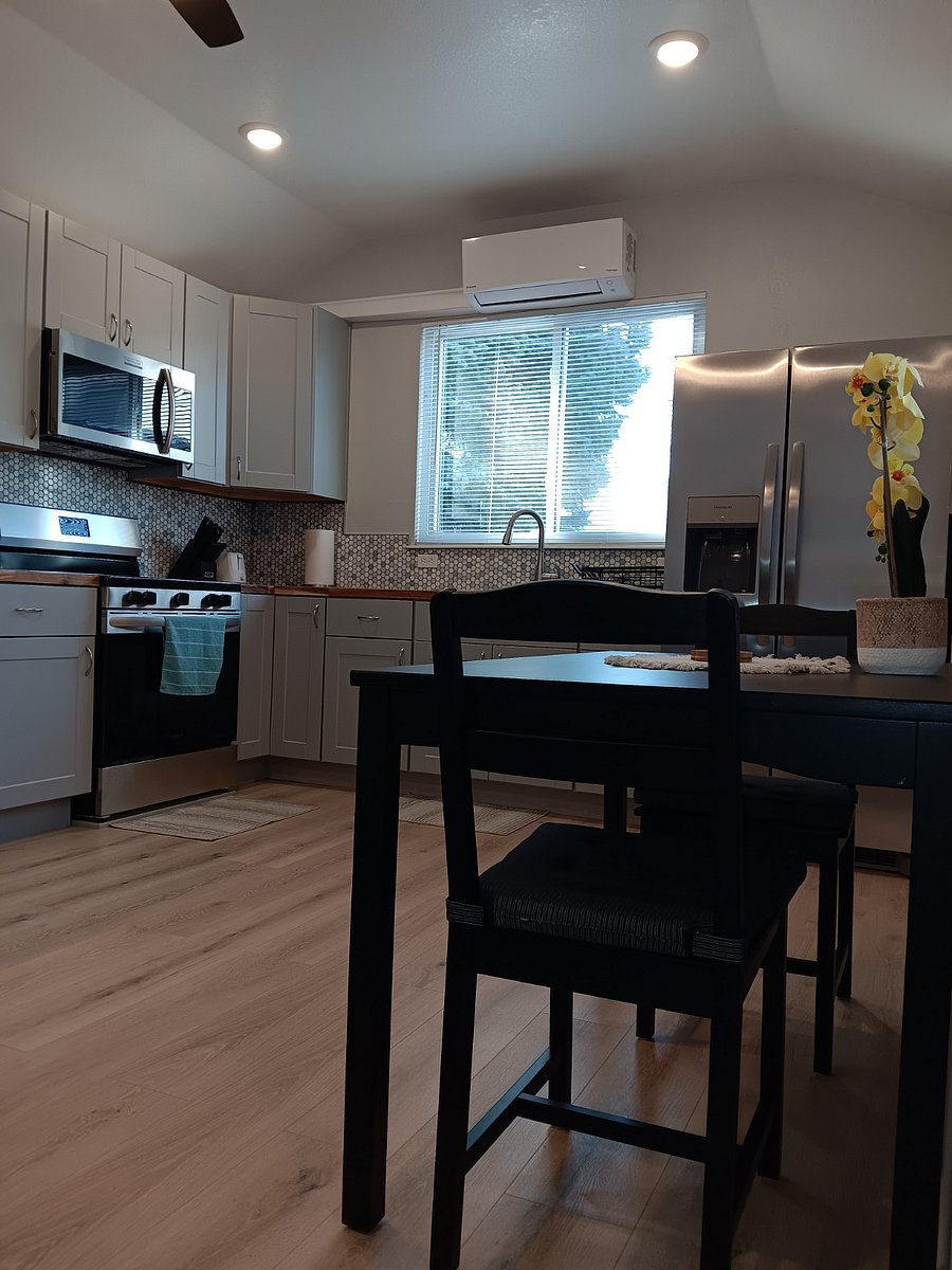 Furnished Finder property 751701_1 photo 4