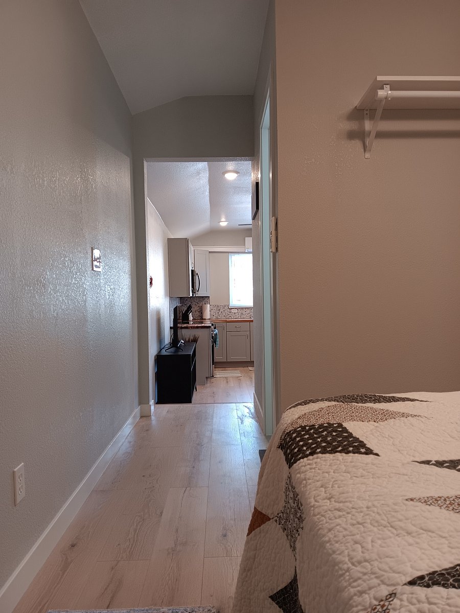 Furnished Finder property 751701_1 photo 9