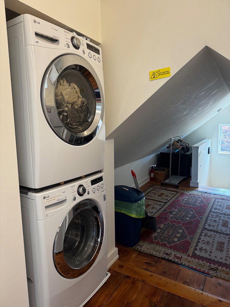 Laundry into bonus, storage room