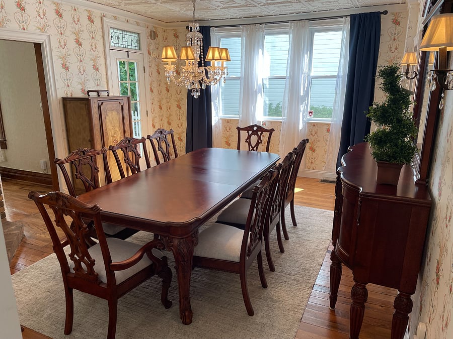 dining room
