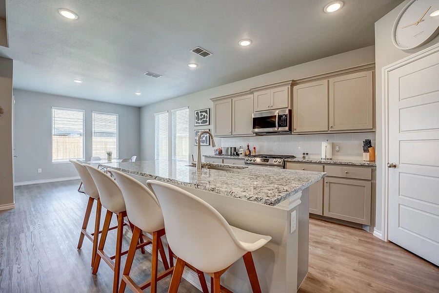 Furnished Finder property 751813_1 photo 13