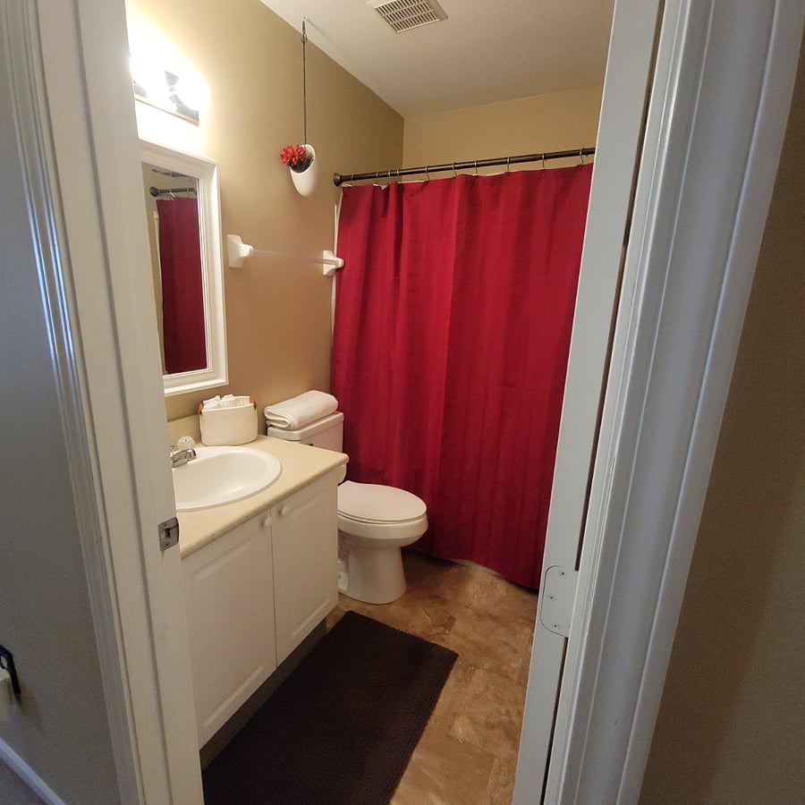 2nd Bathroom