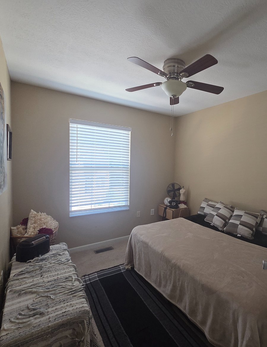 2nd Bedroom