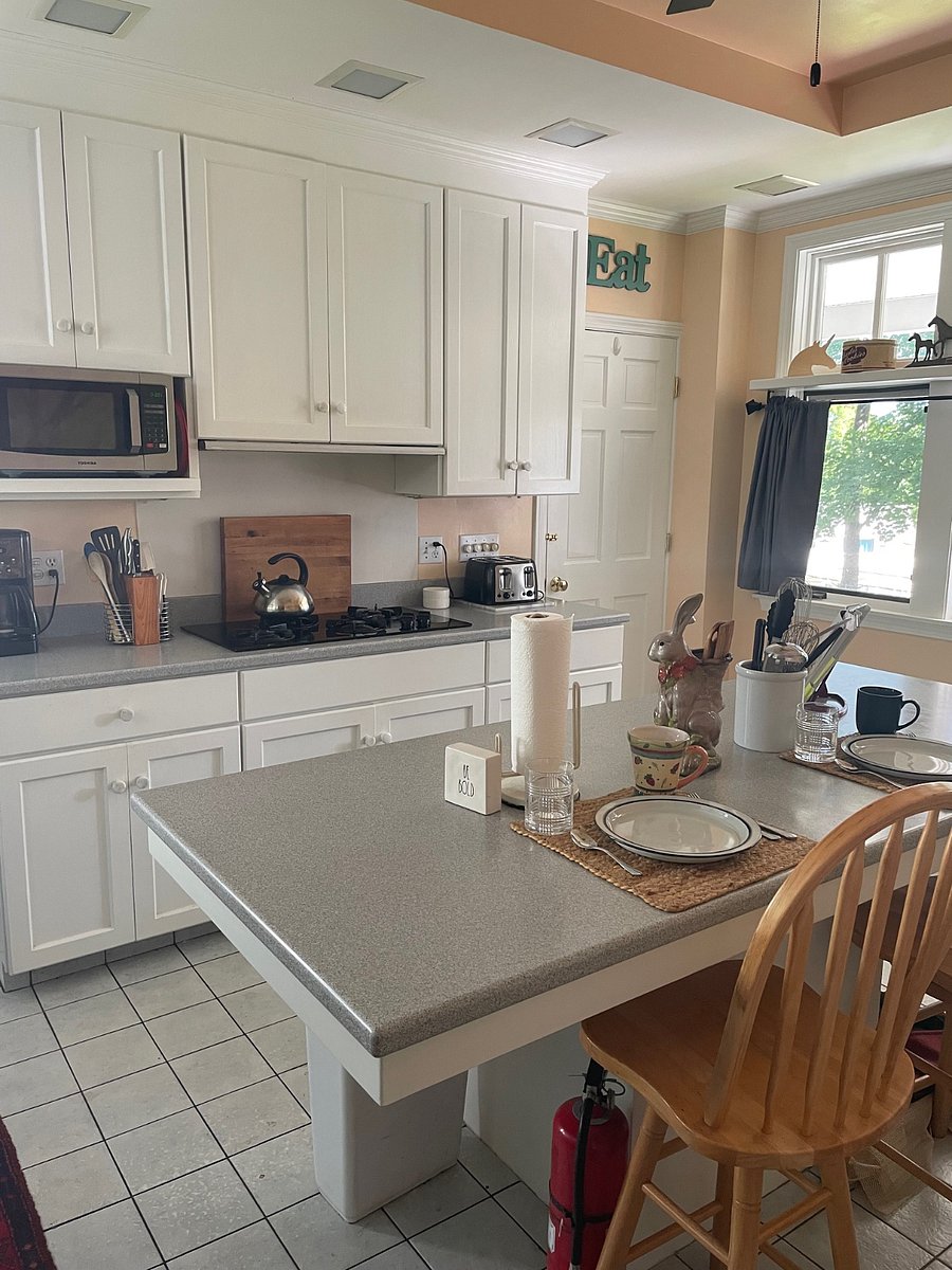 Gourmet Kitchen