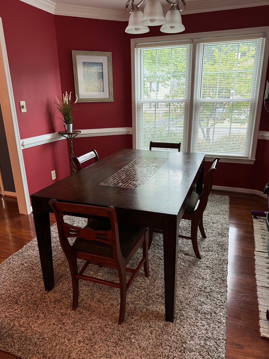 Full Dining Room