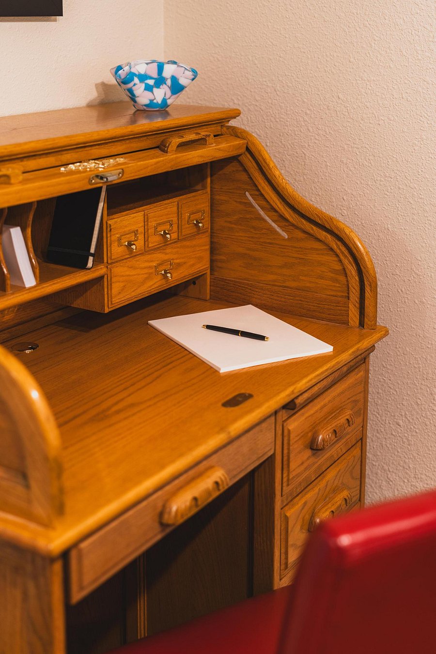 Roll top desk with lots of space for working from home.