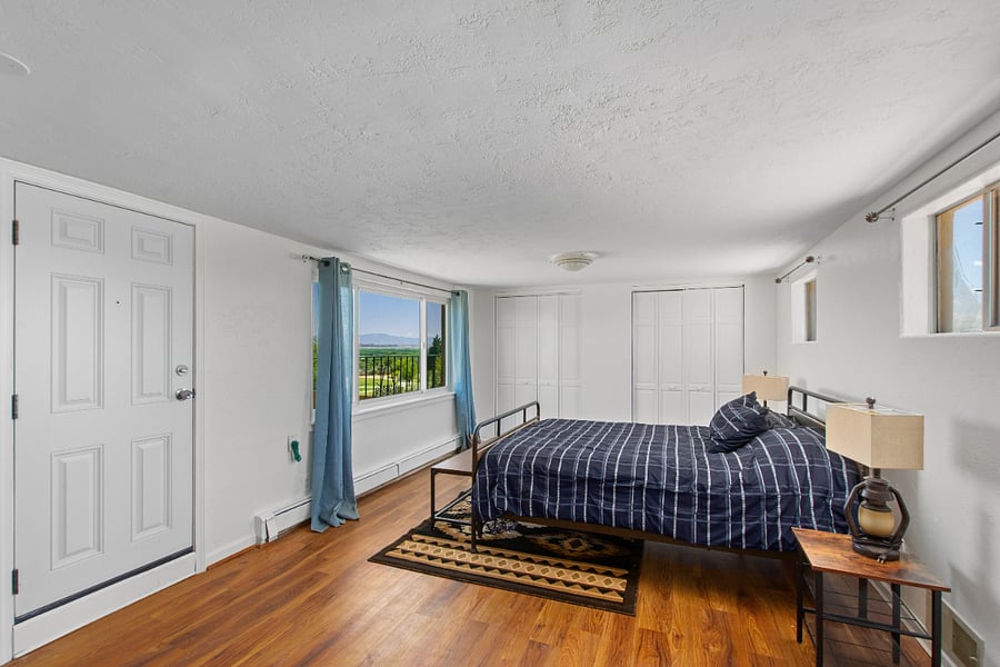 Furnished Finder property 752105_1 photo 18
