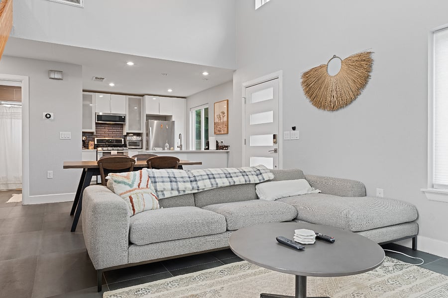 Furnished Finder property 752119_1 photo 3