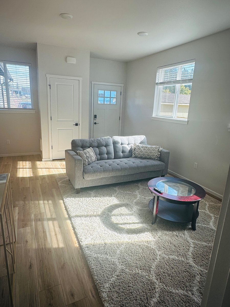 Furnished Finder property 752215_1 photo 7