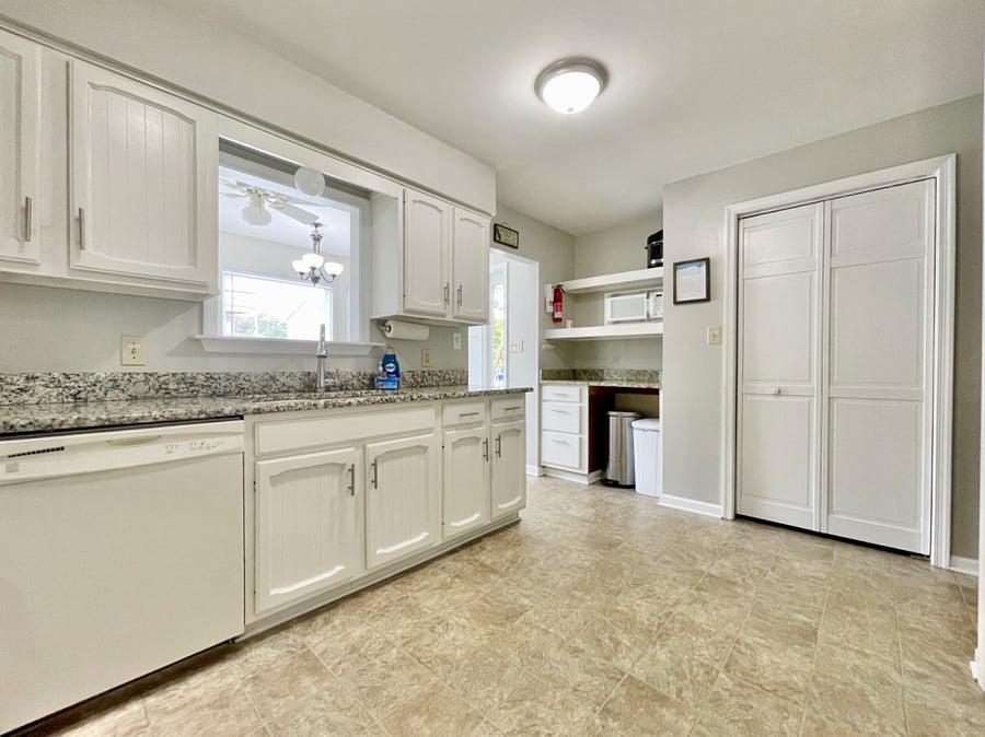 Furnished Finder property 752298_1 photo 6