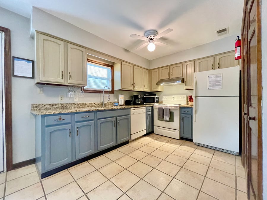 Furnished Finder property 752298_2 photo 4