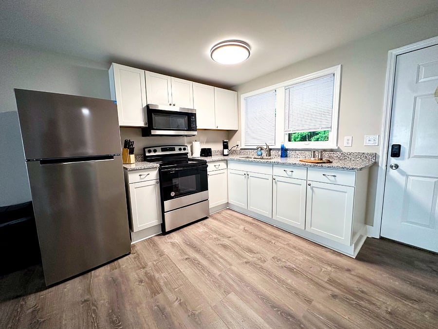 Furnished Finder property 752502_2 photo 5