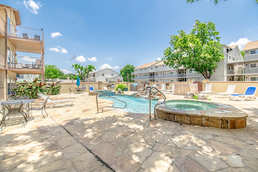 Furnished Finder property 752538_1 photo 9