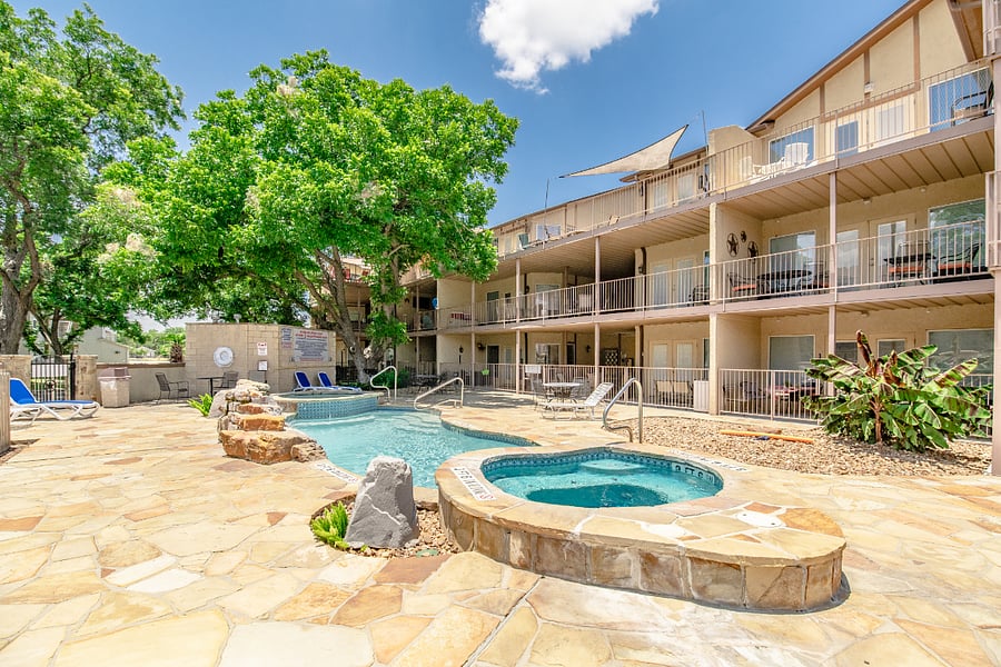 Furnished Finder property 752538_1 photo 10