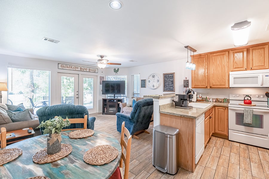 Furnished Finder property 752538_1 photo 22