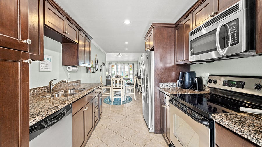 Furnished Finder property 752540_1 photo 18