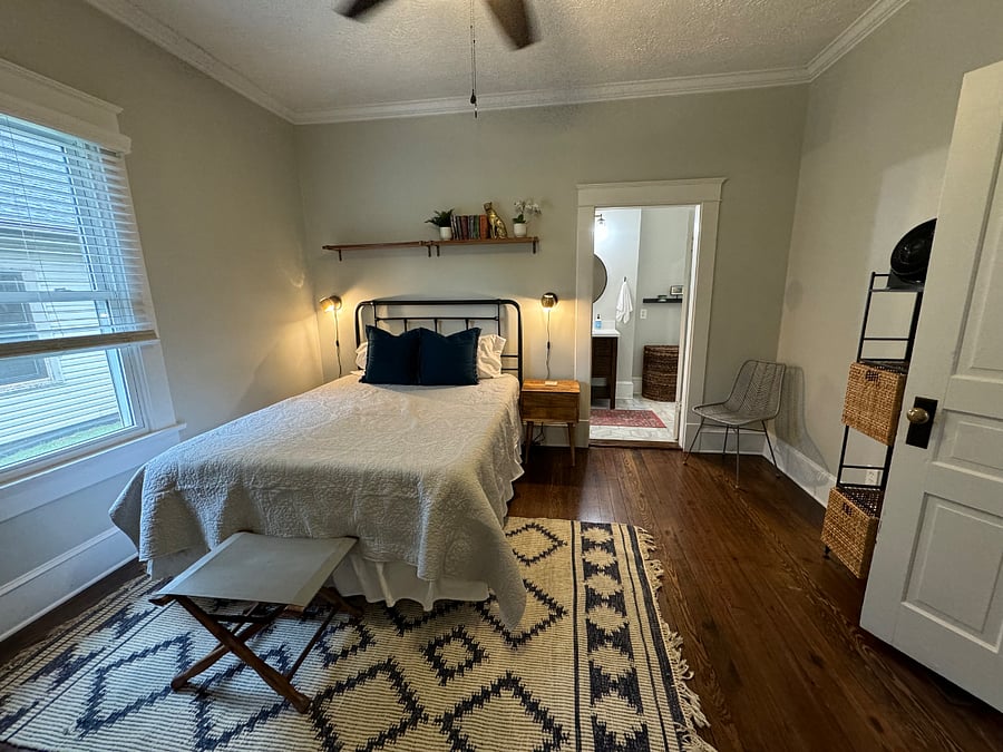 Room 1