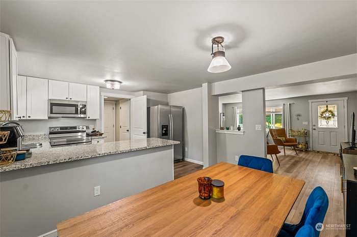 Furnished Finder property 752596_1 photo 7