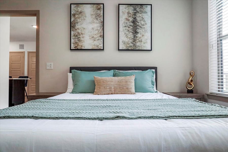 Bedroom 1a