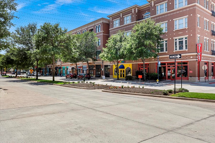 Frisco Main st