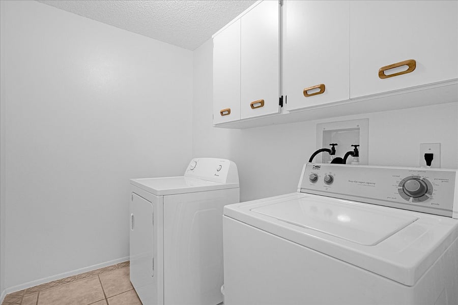 Full size washer/dryer in home