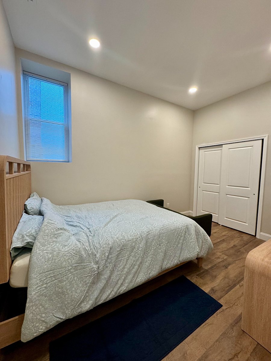 Bedroom #1
