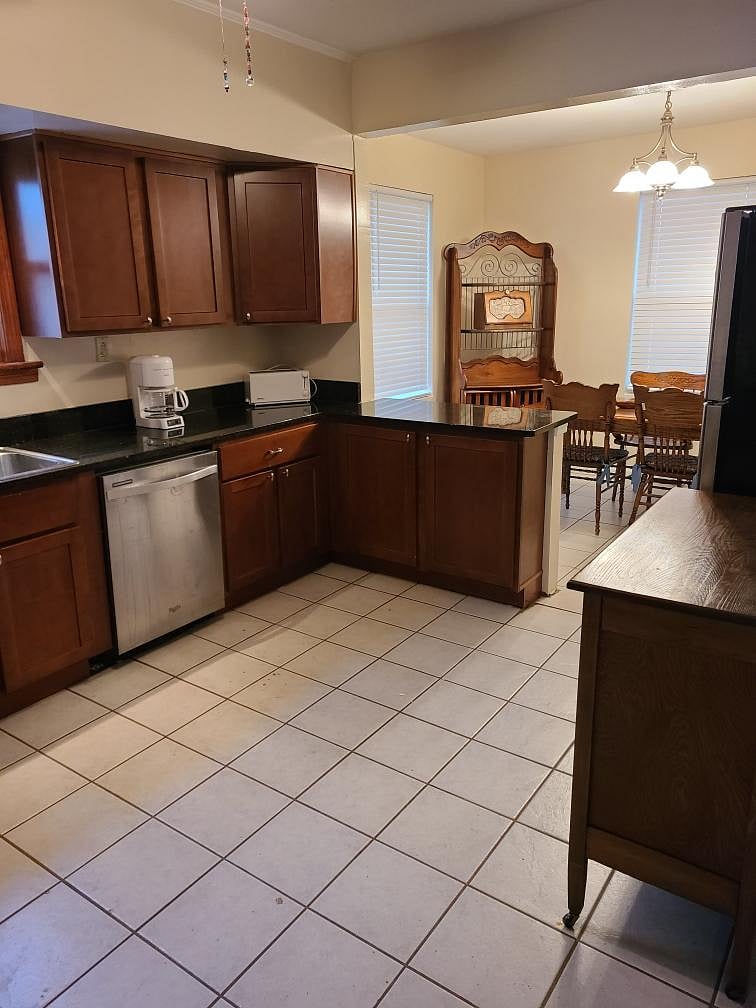 Furnished Finder property 752854_1 photo 10