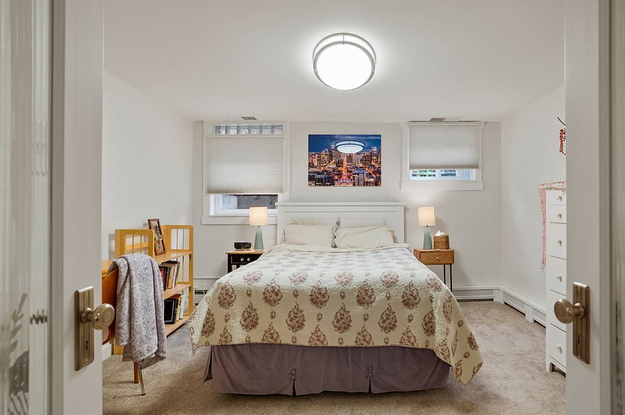 Comfy Queen bed