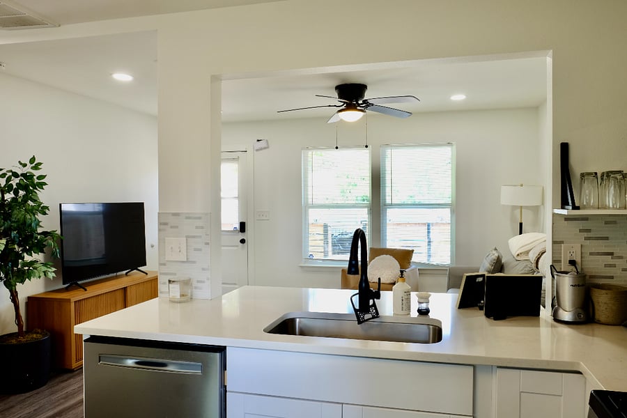 Furnished Finder property 752926_1 photo 3