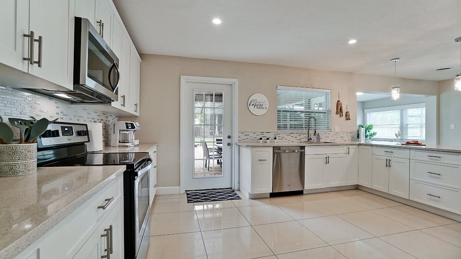 Furnished Finder property 752945_1 photo 13