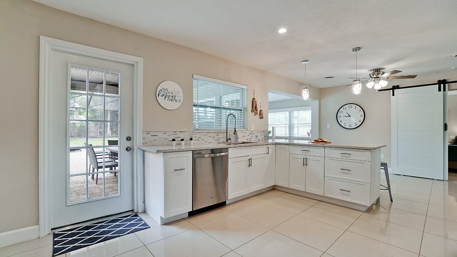 Furnished Finder property 752945_1 photo 15