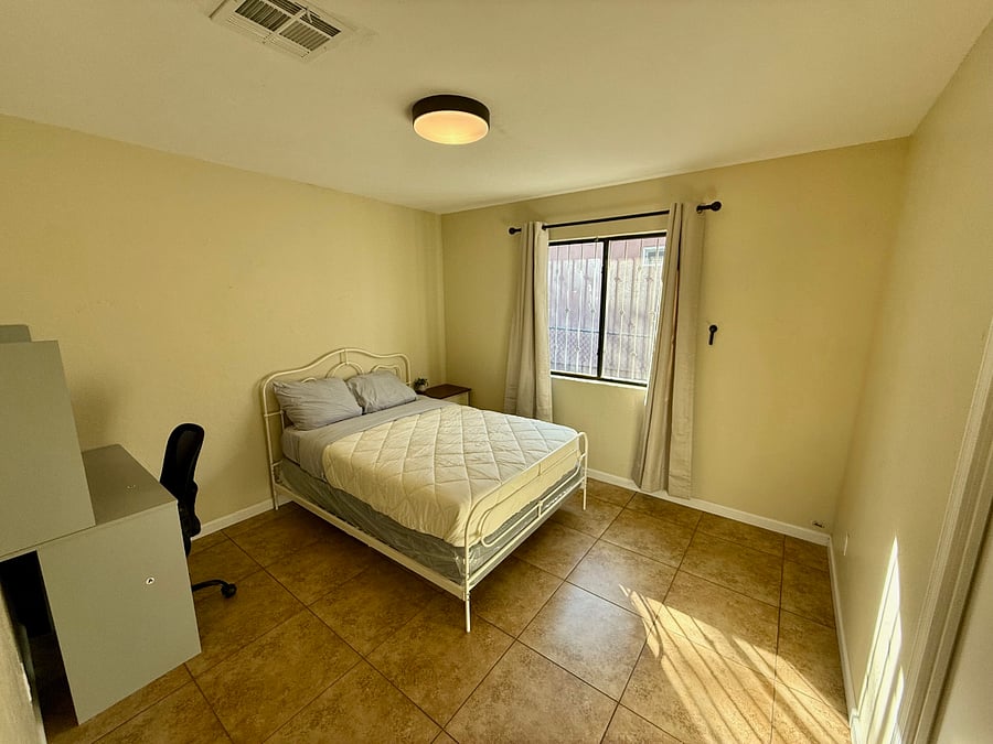 Furnished Finder property 753005_2 photo 11