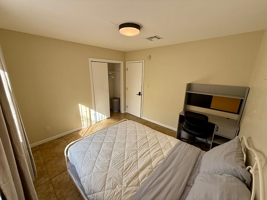 Furnished Finder property 753005_2 photo 12