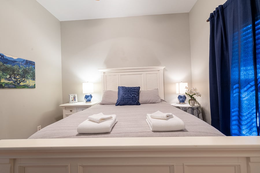 Middle Bedroom