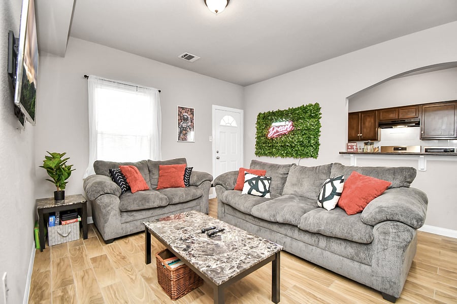Furnished Finder property 753094_1 photo 3
