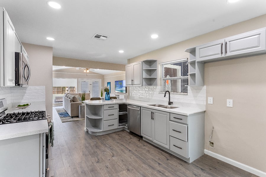Furnished Finder property 753122_1 photo 13