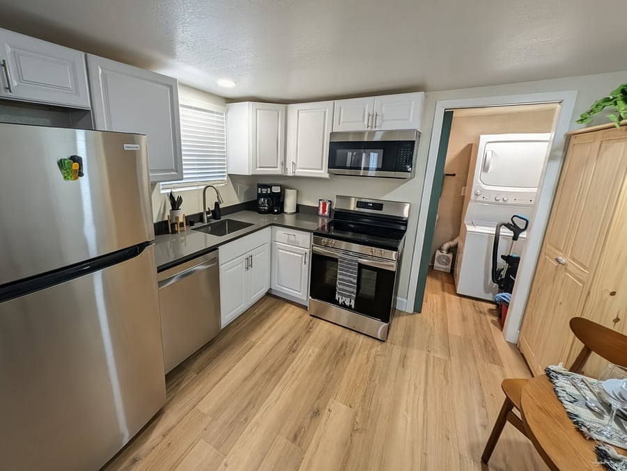 Furnished Finder property 753152_3 photo 7