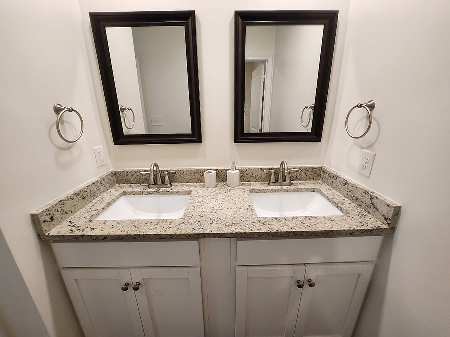 UPSTAIRS Shared bath