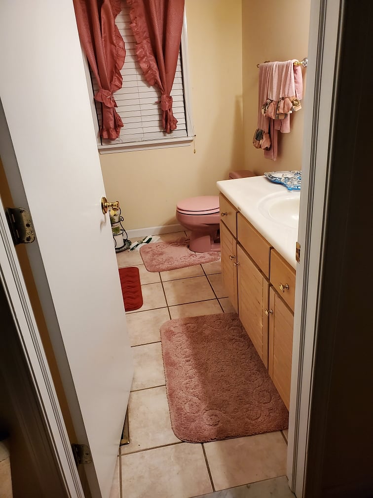 Single Room 1 Bedroom Fully furnished