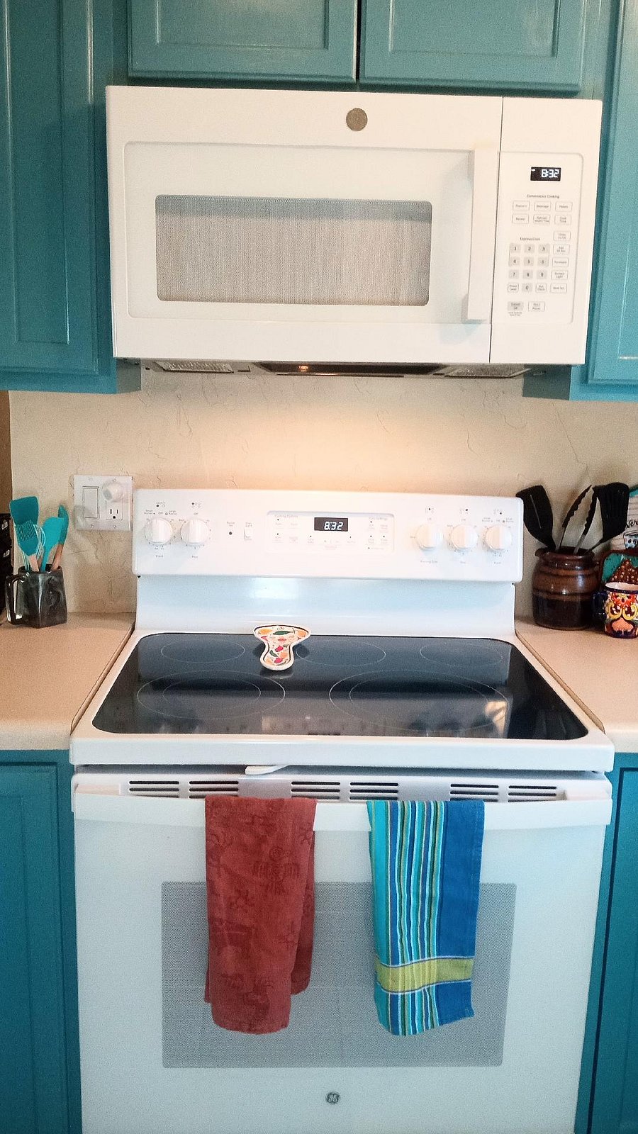 stove and microwave