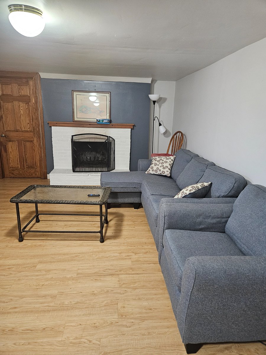 Lower level family room for tenant's exclusive use