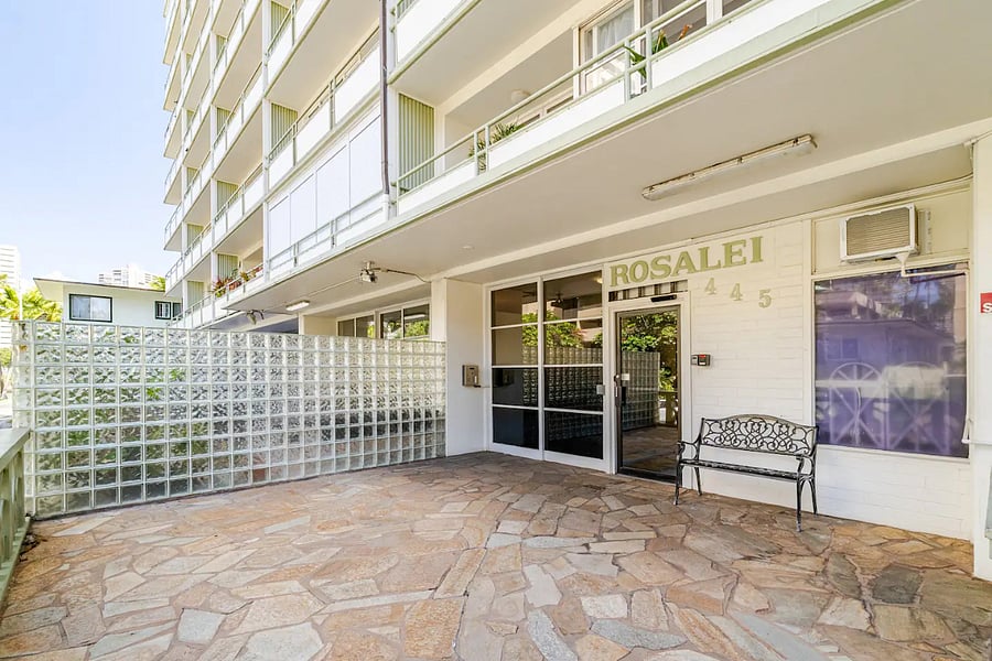 Rosalei at 445, well-maintained mid-rise building entrance in the heart of Waikiki.