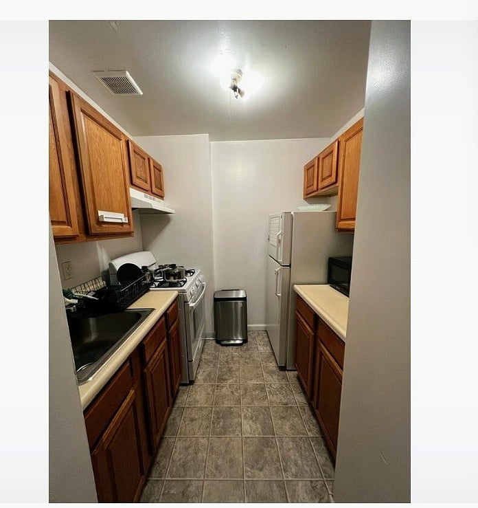 Furnished Finder property 753604_1 photo 10