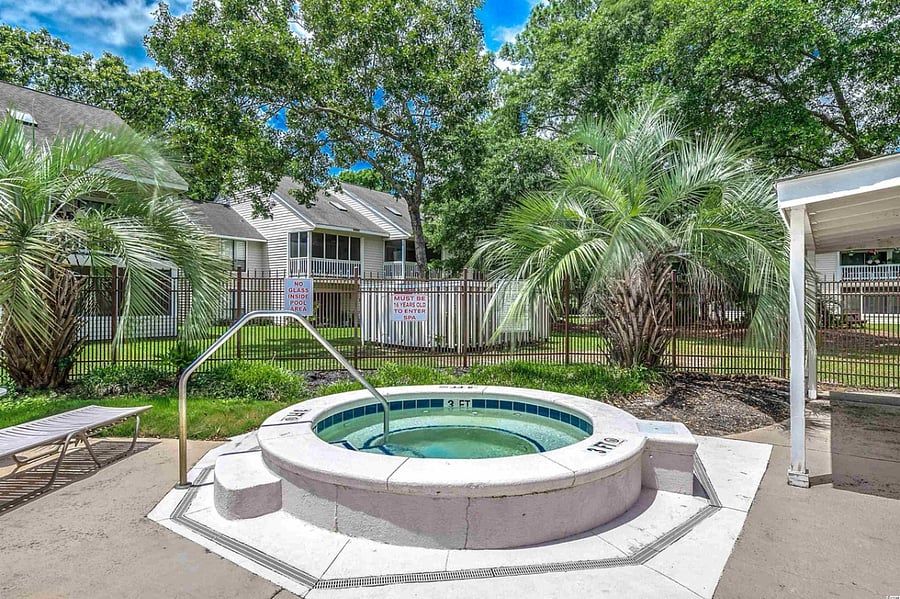 Hot tub at the pool.