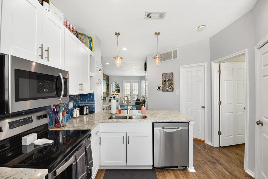 Furnished Finder property 754166_2 photo 22