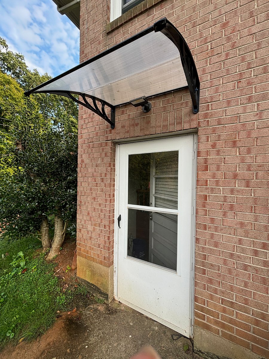 Private Entrance