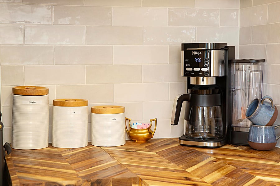 WE LOVE COFFEE, and just in case you do too, we have provided several options for making your coffee, including French press, drip coffee, pod coffee. Will start you out with caffeinated and decaf coffee along with some tea and electric kettle. We also want to make sure your coffee experience is enjoyable with some creamer, sugar, and different sugarless options to start you out right.