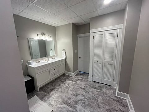 Private Master Bathroom