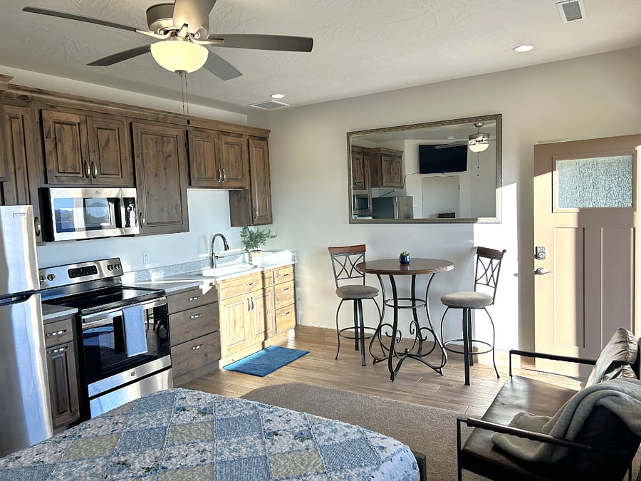 Furnished Finder property 754946_1 photo 3