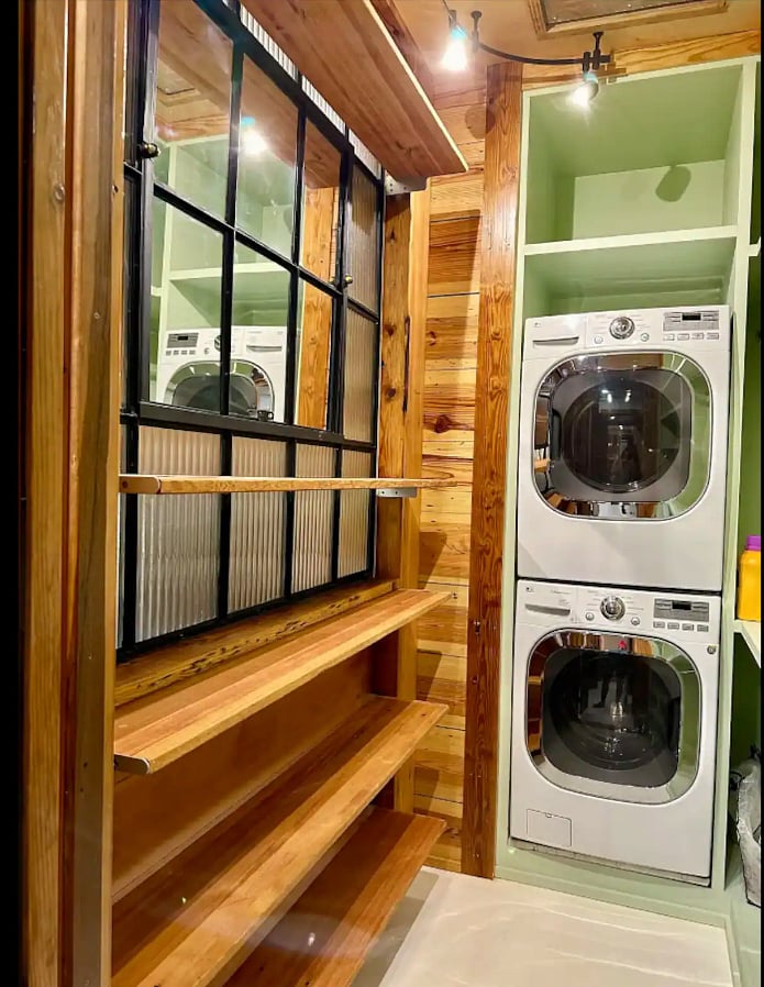 Washer and Dryer In Unit